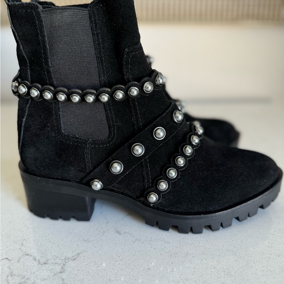 NWT Karl Lagerfeld Black Suede Moto Boots W/Silver Stud Detail. Size 8.5 - Picture 4 of 9